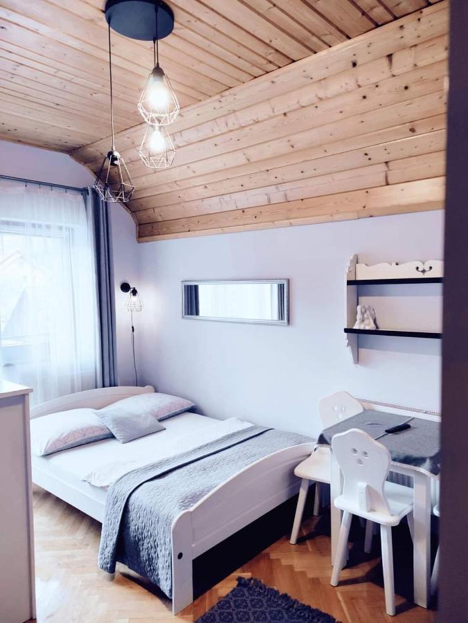 Hotel Podkowa Myślenice Exteriér fotografie