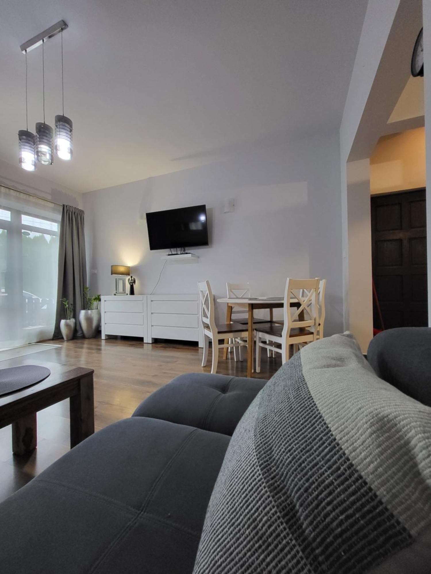 Hotel Podkowa Myślenice Exteriér fotografie